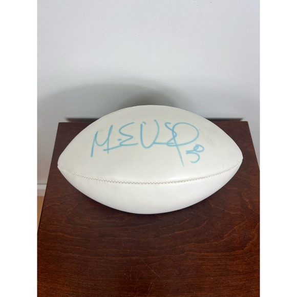 Mike Vrabel number 50 Autographed NWT Football Patriots Tennessee Titans - Picture 1 of 5